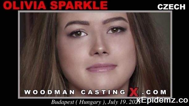 Olivia Sparkle - Naked (2021/WoodmanCastingX/SD)