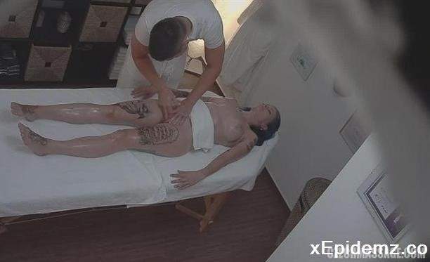 Massage 39 - Hidden Camera (2014/CzechMassage/HD)