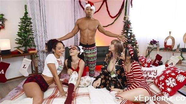 Alexis Tae, Lulu Chu, Kylie Rocket, Angel Youngs - A Very Reality Kings Christmas (2021/RKPrime/SD)