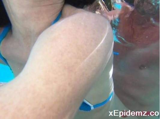 Underwater Creampie - Sofie Marie Xxx (2022/SofieMarieXXX/SD)