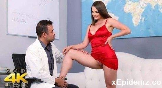 Emily Thorne - Beautiful Nurse (2022/SexMex/HD)