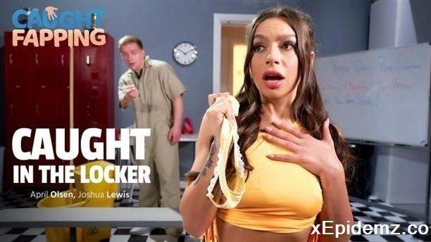 April Olsen - Caught In The Locker (2022/AdultTime/FullHD)