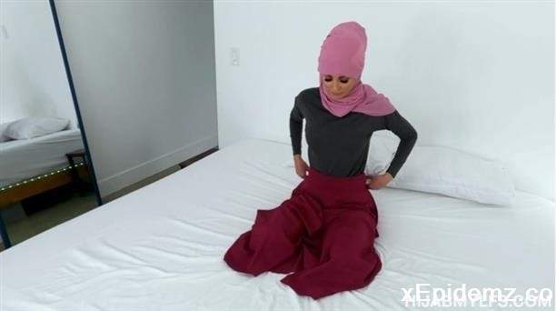 Jamie Michelle - She Needs An Orgasm (2022/HijabMylfs/SD)