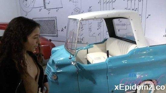 Amber Summer - Auto Museum (2022/ATKGirlfriends/SD)