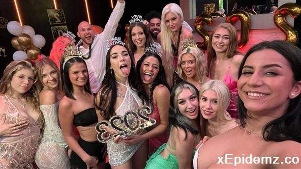 Serena Santos, Slay Savage, Roxie Sinner, Gaby Ortega - Fuck Into The New Year! (2023/InTheVip/FullHD)