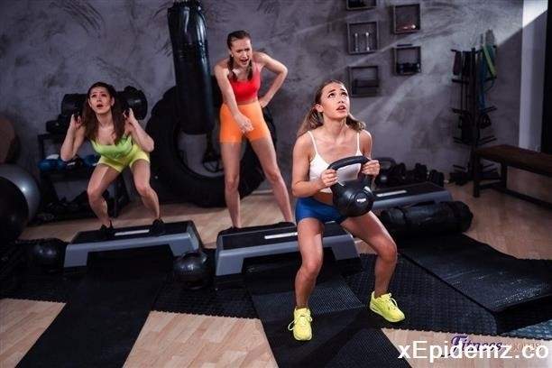 Stacy Cruz, Sereyna Gomez, Rika Fane - Three Way Lesbian Tongue Workout (2023/FitnessRooms/FullHD)