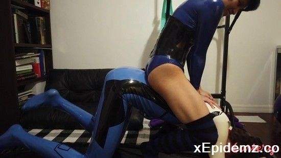E888 - Lee And Rei - Latex And Vinyl Workout (2023/Lustery/SD)