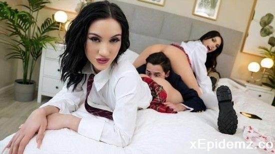 Jazmin Luv, Hime Marie - Is This What You Want (2023/StepSiblings/SD)