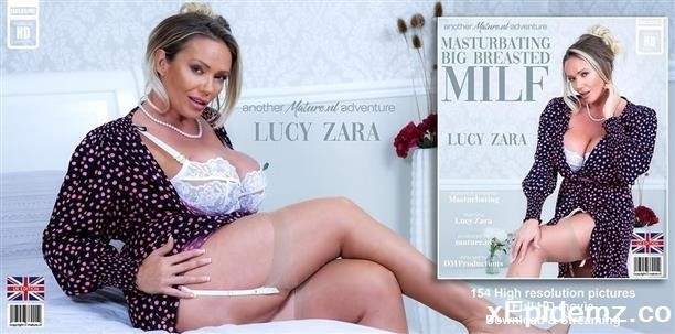 Lucy Zara - Big Breasted Milf Lucy Zara Loves To Get A Wet Pussy In Bed When Shes All By Herself (2023/Mature/FullHD)