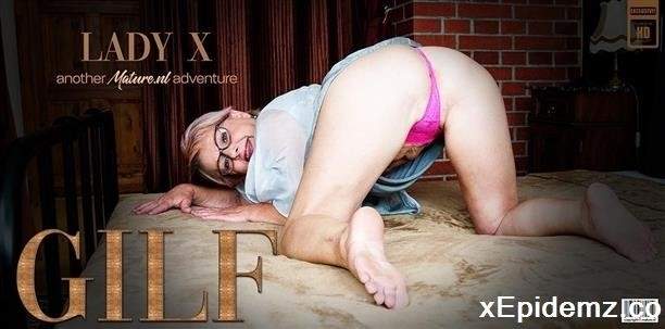 Lady X - Lady X Is A Horny Nympho Gilf That Satisfies Her Shaved Pussy With A Clitsucker Toy (2023/Mature/FullHD)