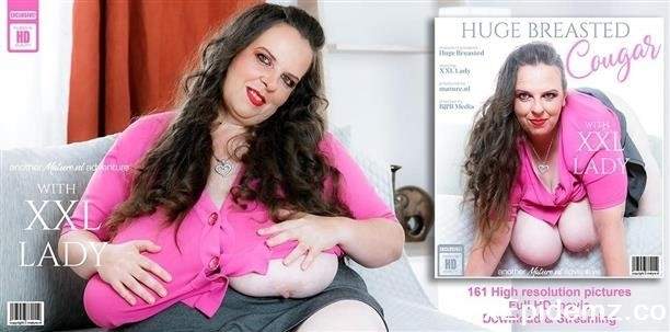 XXL Lady - Mature Xxl Lady Is A Hug Natural Tits Czech Cougar Who Loves To Play With Her Unshaved Pussy (2023/Mature/FullHD)