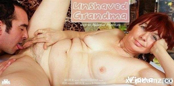 Tom French - Unshaved Grandma Viona Gets Her Hairy Pussy Stretched Out By Her Younger Boyfriend (2024/Mature/FullHD)