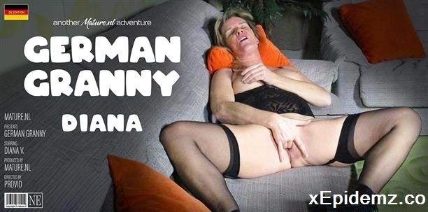 Diana V - Horny German Granny Diana Fingers Her Mature Pussy And Has An Orgasm (2024/Mature/FullHD)