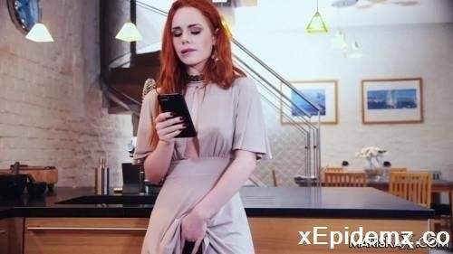 Ella Hughes - Redhead Ella Fucks A Huge Cock (2024/MariskaX/SD)