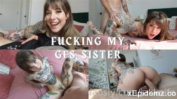 Awlivv - Fucking My Gfs Sister (2024/Fansly/FullHD)